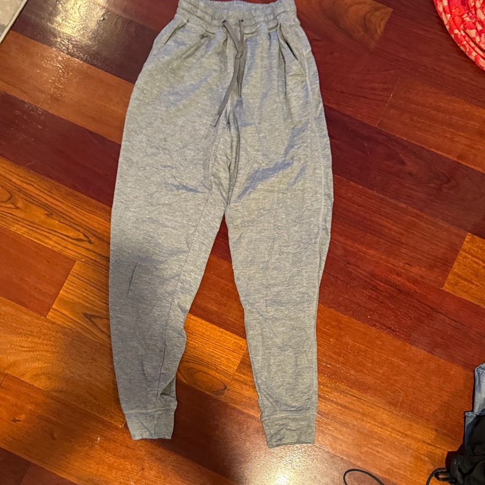 American Eagle Outfitters Light Gray Joggers